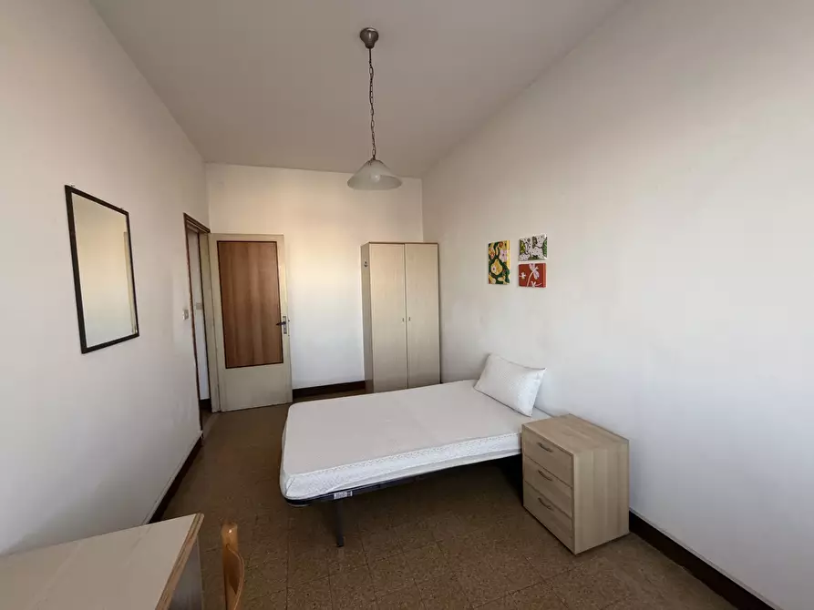 Immagine 16 di Trilocale in affitto  in Via Trento 2 a Parma