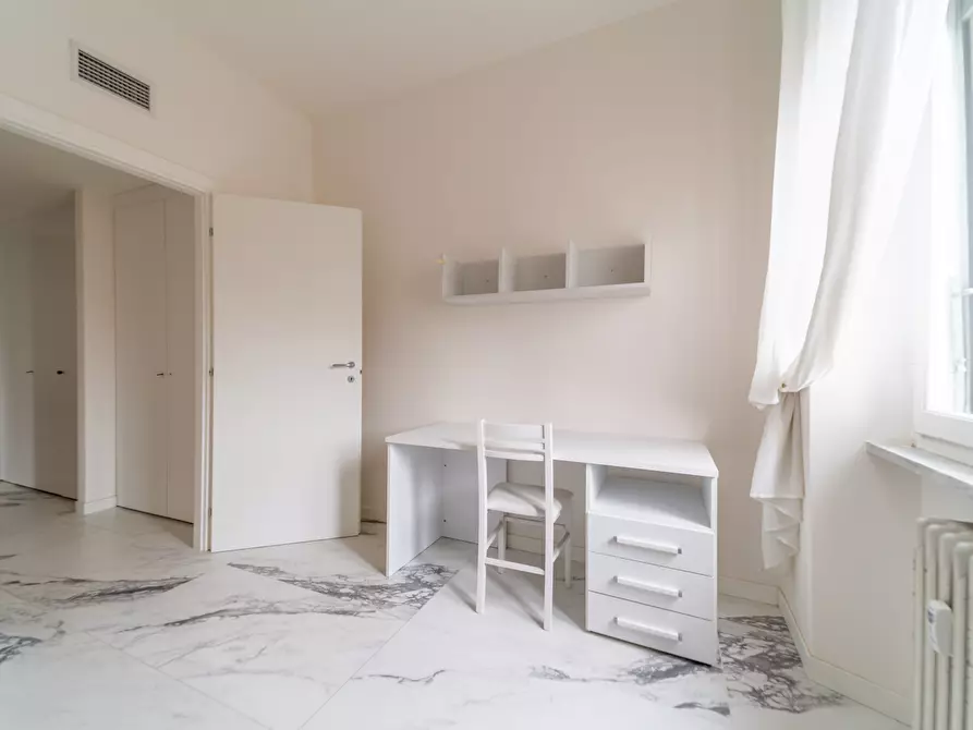 Immagine 21 di Quadrilocale in affitto  in Piazzale Tomaso Barbieri 1 a Parma