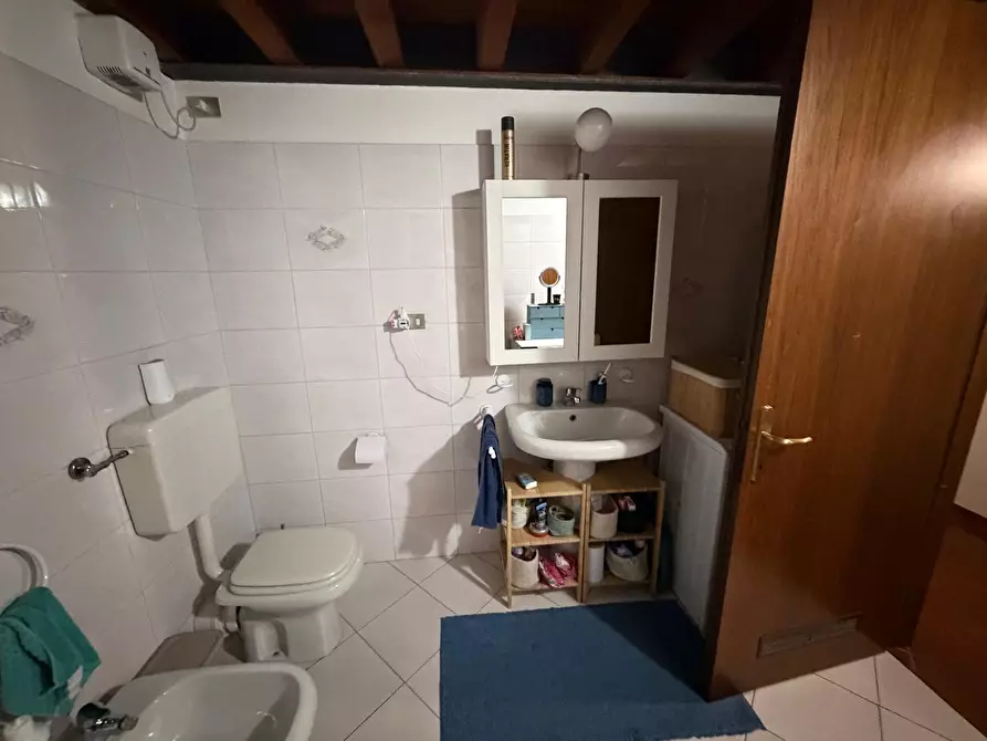 Immagine 12 di Bilocale in affitto  in Via Ilario Spolverini 4 a Parma