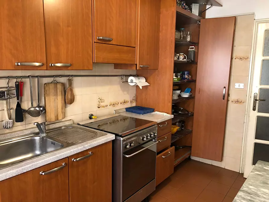 Immagine 8 di Porzione di casa in affitto  in Via Alghero 4 a Parma