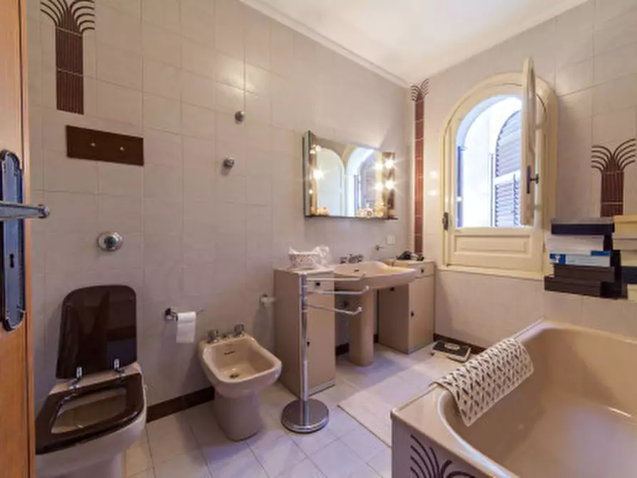 Immagine 31 di Villa in vendita  a Valderice