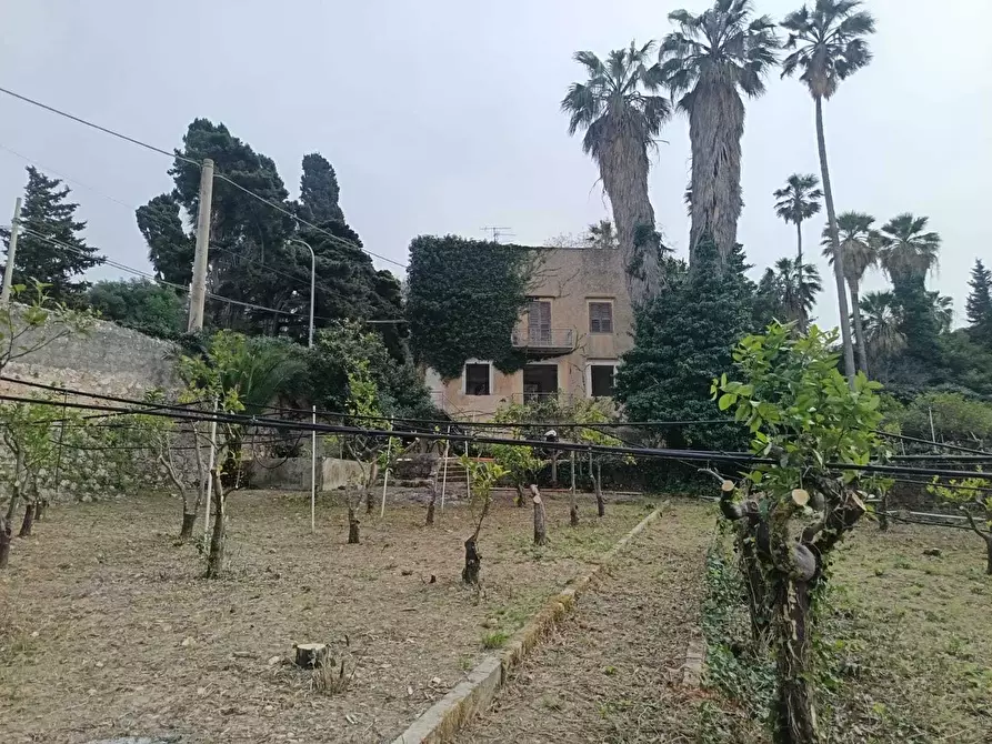 Immagine 6 di Villa in vendita  a Valderice