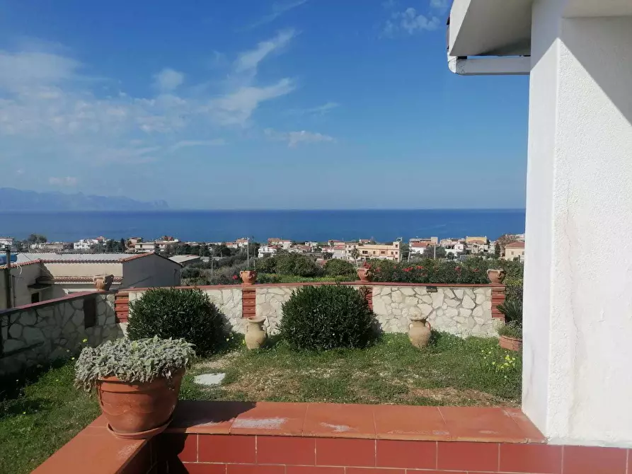 Immagine 27 di Villetta a schiera in vendita  a Trappeto