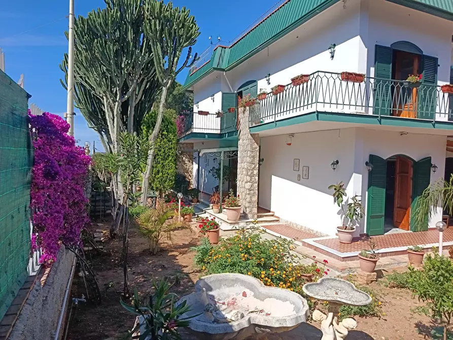 Immagine 81 di Villa in vendita  a Trabia