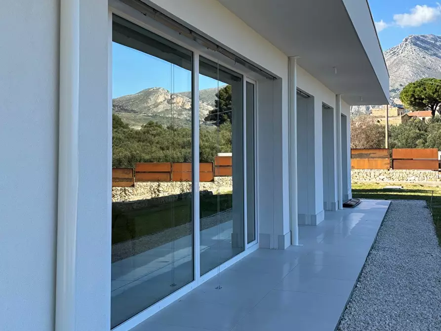 Immagine 19 di Villa in vendita  a Castellammare Del Golfo