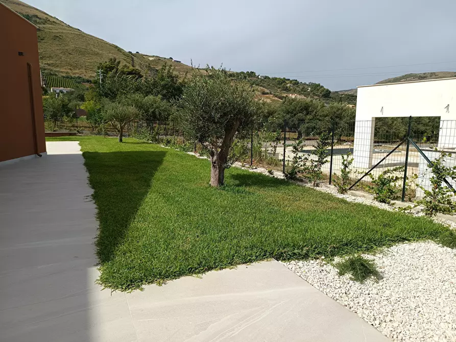 Immagine 26 di Villa in vendita  a Castellammare Del Golfo