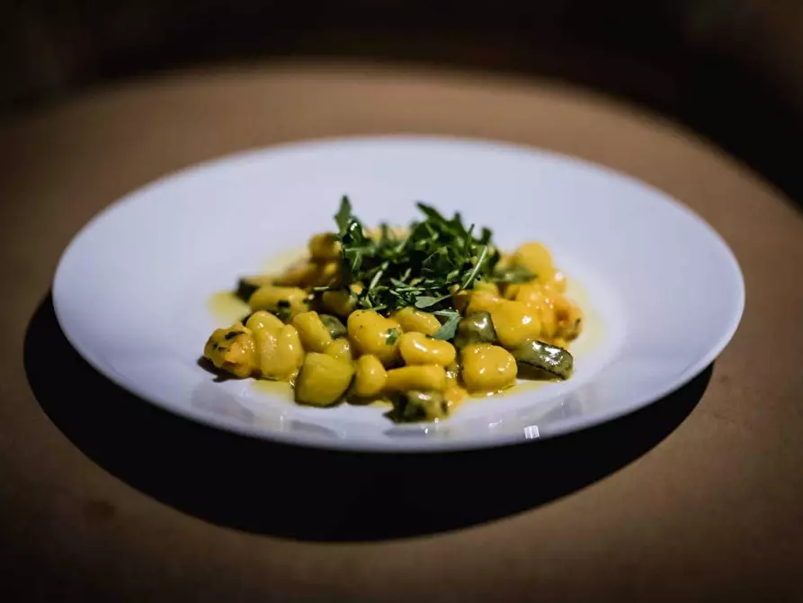 Immagine 5 di Bar / Ristorante in vendita  in Via Cesare Battisti 1 a Sant'angelo Lodigiano