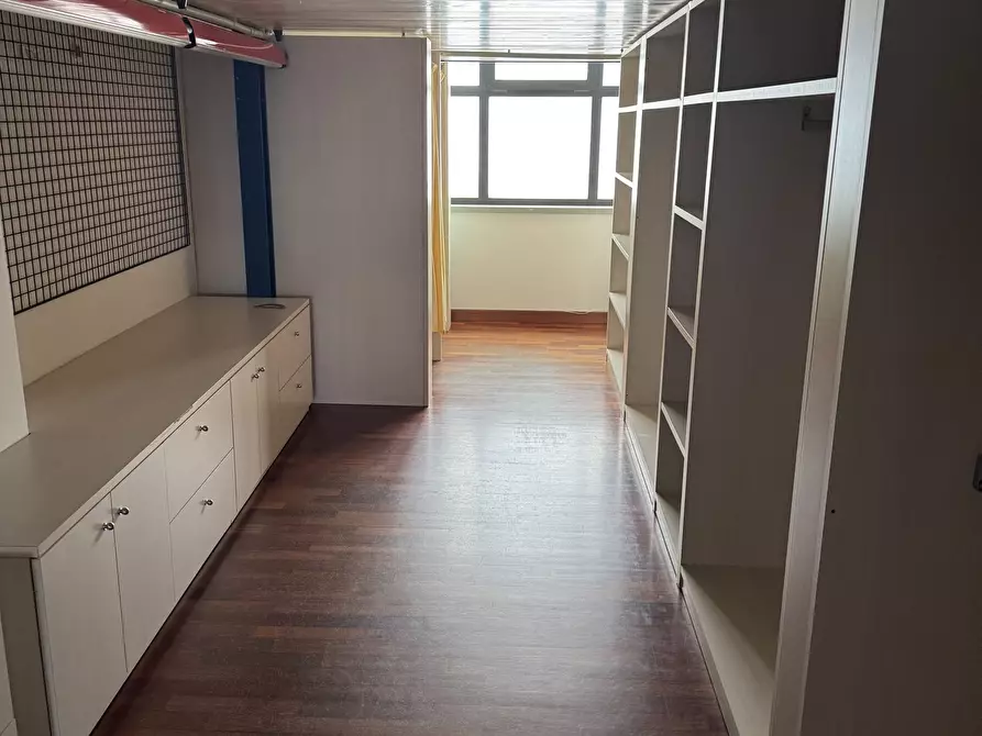 Immagine 6 di Locale commerciale in vendita  in VIA Gramsci 17/B a Castiglione D'adda