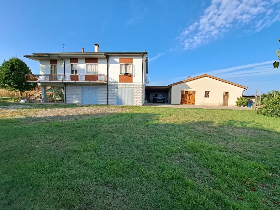 Immagine 2 di Casa indipendente in vendita  a Fiesso Umbertiano