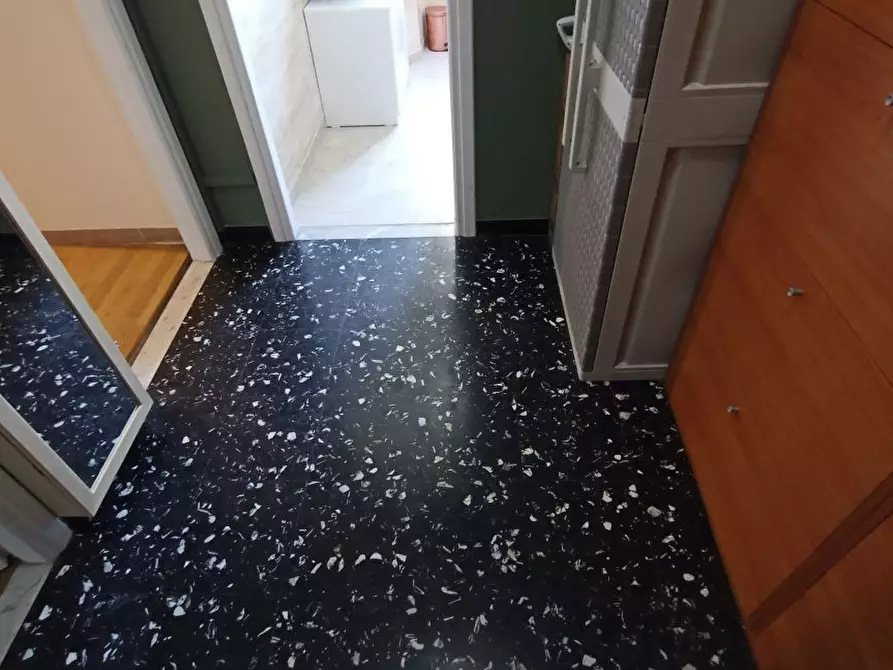 Immagine 4 di Bilocale in vendita  in Via Galileo Galilei a San Remo