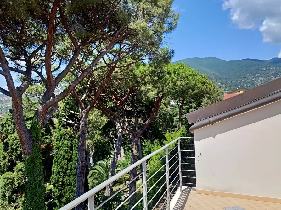 Immagine 16 di Attico in vendita  a San Remo