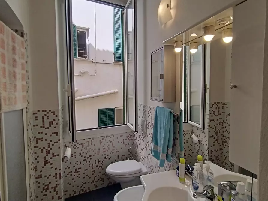 Immagine 17 di Trilocale in vendita  a San Remo