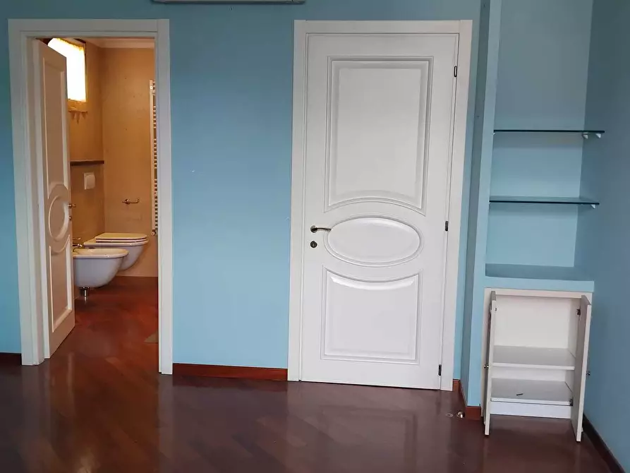 Immagine 11 di Attico in vendita  a San Remo