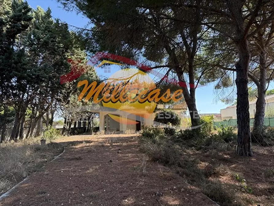 Immagine 11 di Villa in vendita  in VIA MAR DI BERING a Siracusa