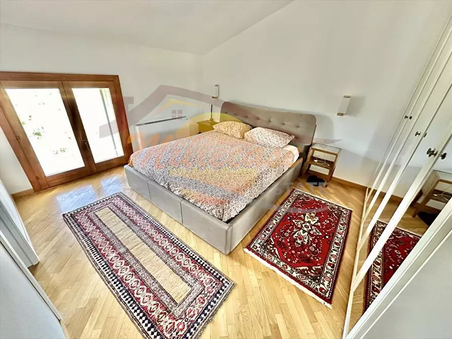 Immagine 26 di Trilocale in vendita  in VIA ISOLA a Siracusa