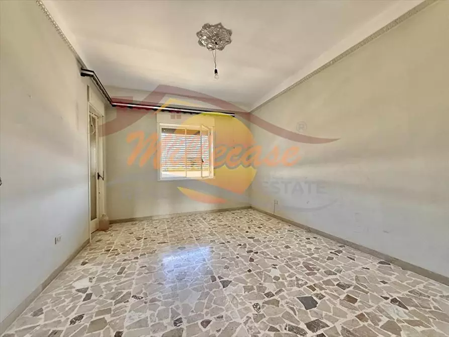 Immagine 15 di Pentalocale in vendita  in VIA MASCALUCIA a Siracusa