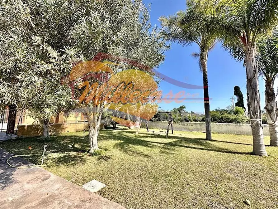 Immagine 15 di Villa in vendita  in VIA ISOLE DELLA SONDA a Siracusa