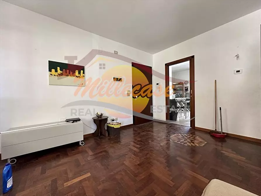 Immagine 8 di Quadrilocale in vendita  in VIA UNGHERIA a Siracusa