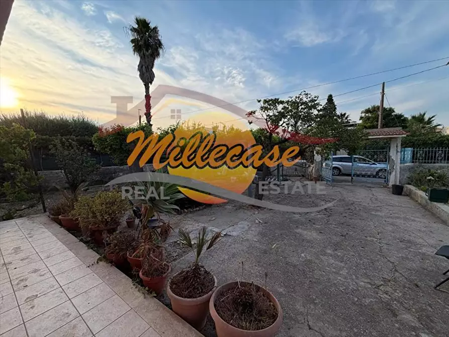 Immagine 22 di Villa in vendita  in Traversa Pozzo di Mazza a Siracusa
