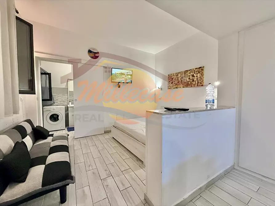 Immagine 10 di Trilocale in affitto  in Viale Luigi Cadorna a Siracusa