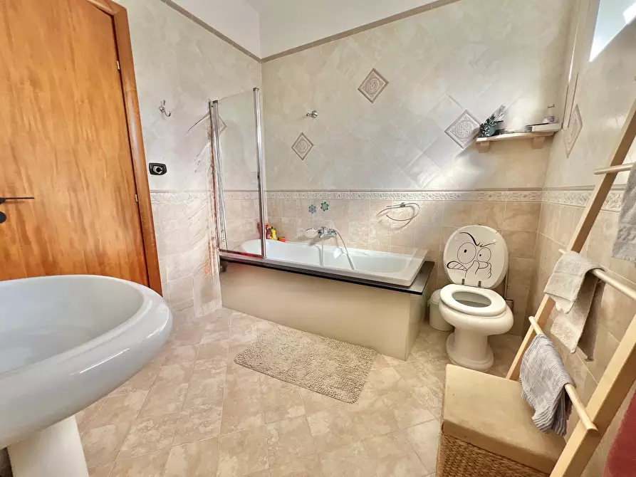 Immagine 23 di Appartamento in vendita  in via selinunte a Siracusa