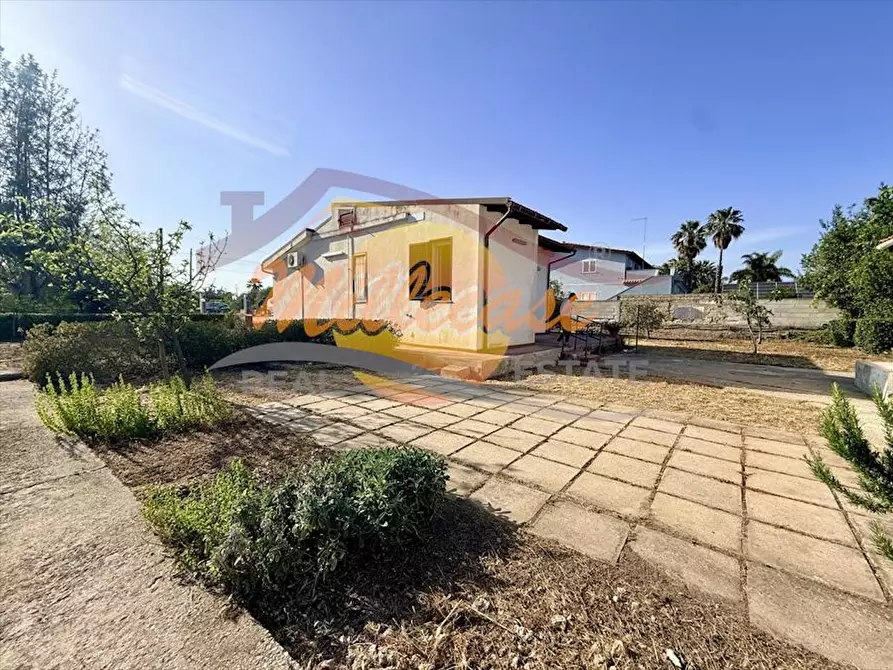 Immagine 25 di Villa in vendita  in Traversa San Francesco a Siracusa