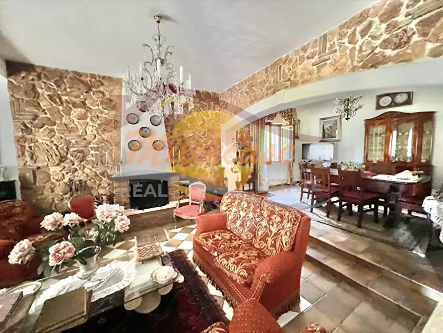 Immagine 2 di Villa in vendita  in Via Luigi Maria Monti a Siracusa