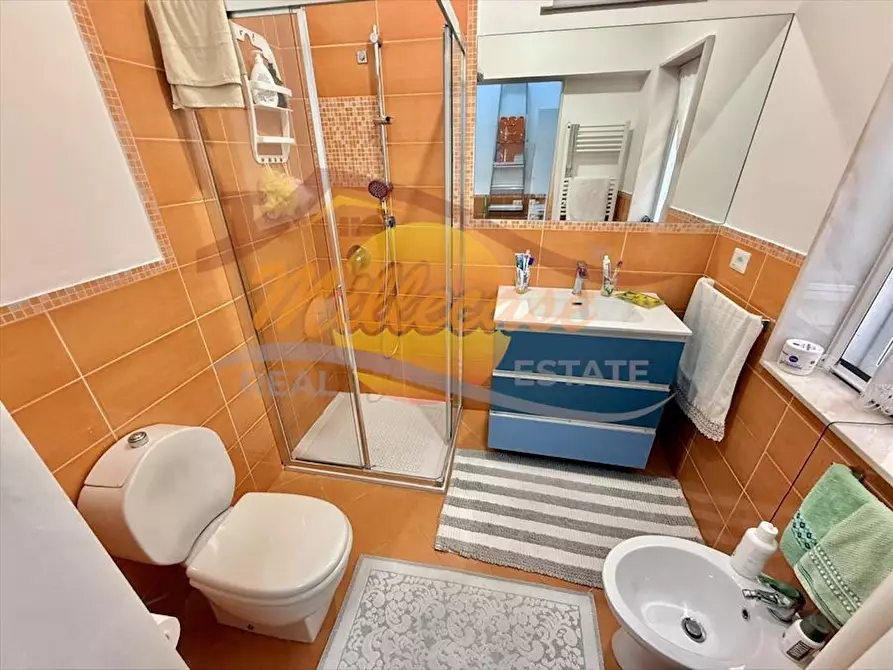 Immagine 12 di Trilocale in vendita  in Via Diocle a Siracusa