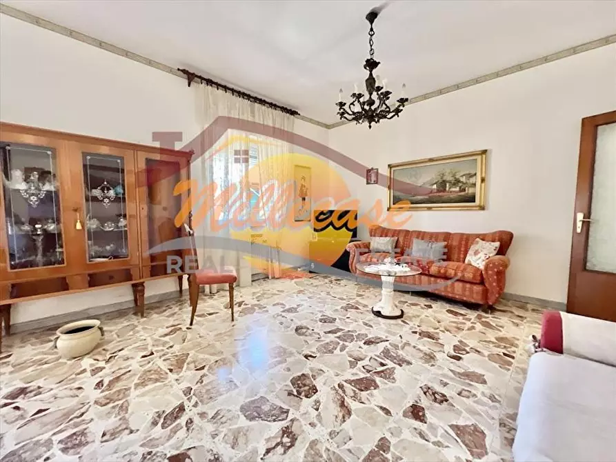 Immagine 4 di Pentalocale in vendita  in Via Agostino Fillioley a Siracusa