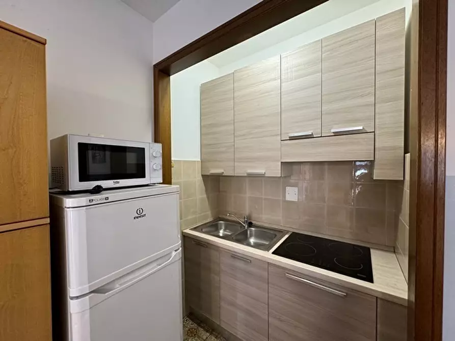 Immagine 24 di Trilocale in affitto  a San Bartolomeo Al Mare