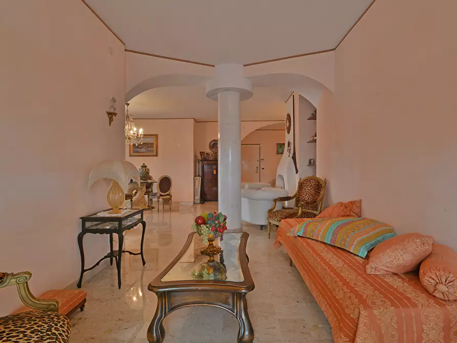 Immagine 7 di Attico in vendita  in Via Roma a San Bartolomeo Al Mare