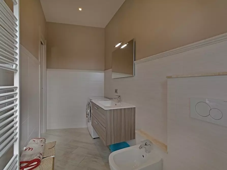 Immagine 28 di Trilocale in vendita  in Via Ville Nuove a Diano Marina