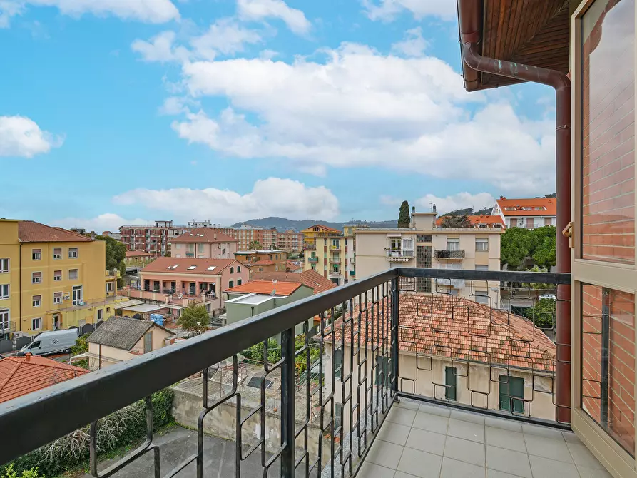 Immagine 28 di Attico in vendita  in Via Roma a San Bartolomeo Al Mare