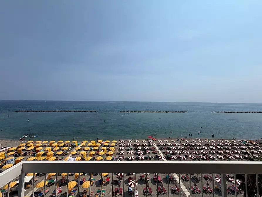 Immagine 5 di Trilocale in vendita  in Via Sicilia 37 a San Bartolomeo Al Mare