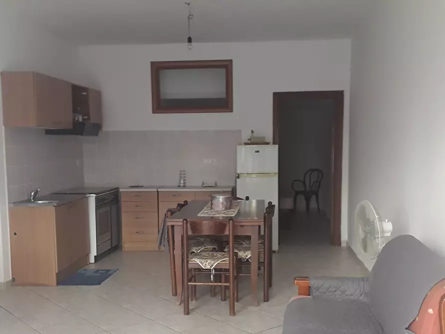 Immagine 3 di Trilocale in vendita  in SS18d a Gizzeria