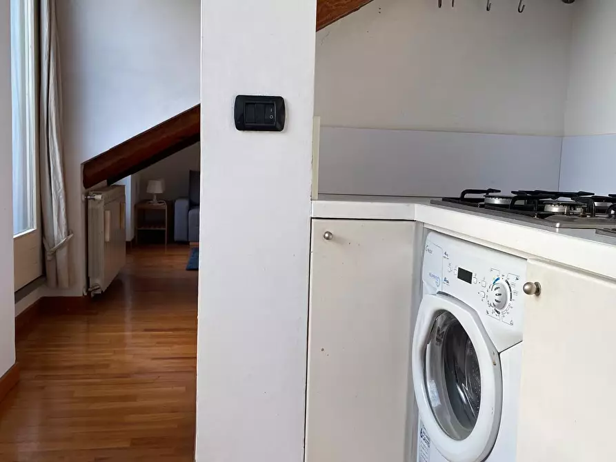 Immagine 12 di Attico in affitto  in VIA COSMO 6 a Torino