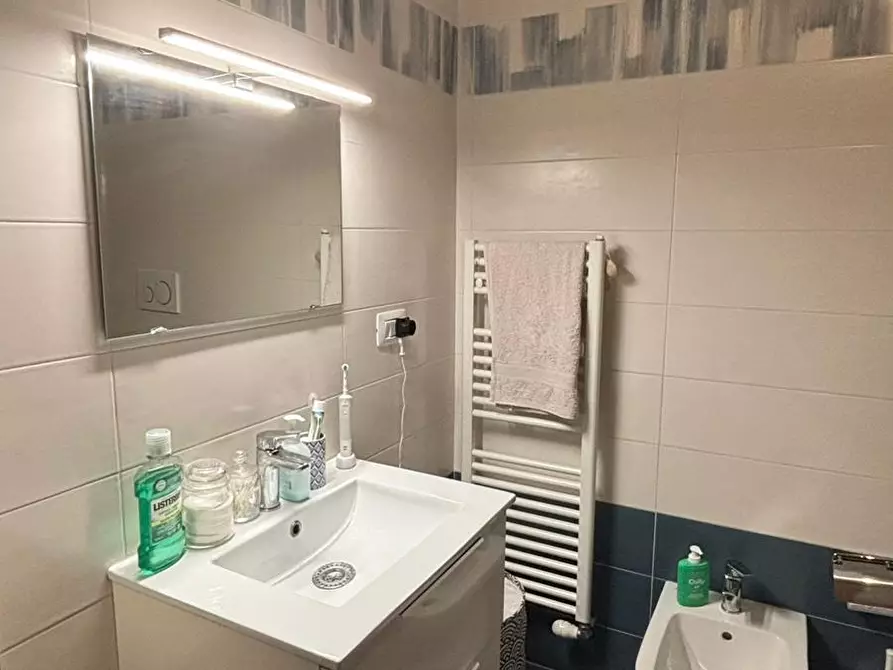 Immagine 8 di Bilocale in affitto  in Via Beinette 24 a Moncalieri