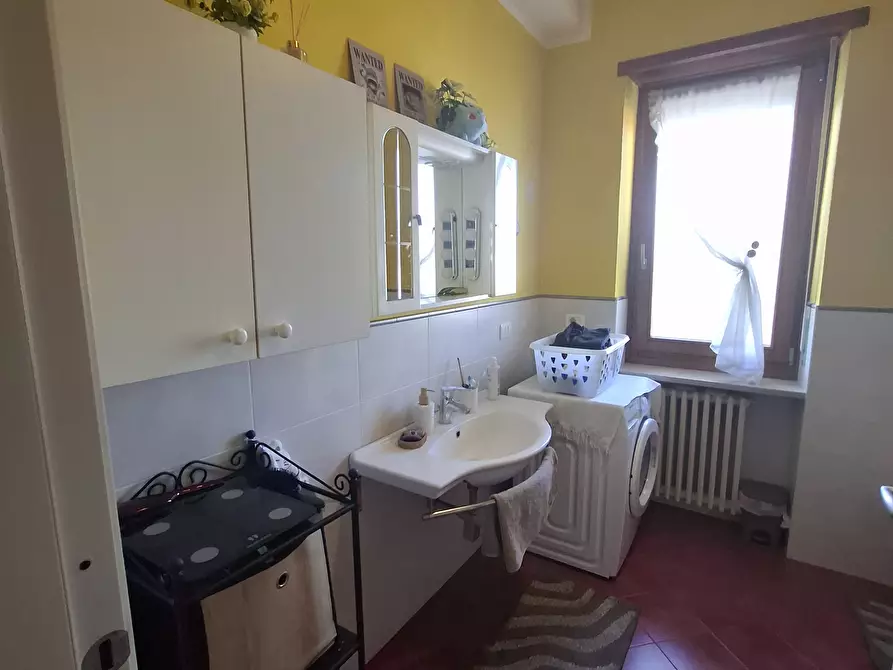 Immagine 8 di Bilocale in affitto  in Via Dante Alighieri 1 a Volpiano