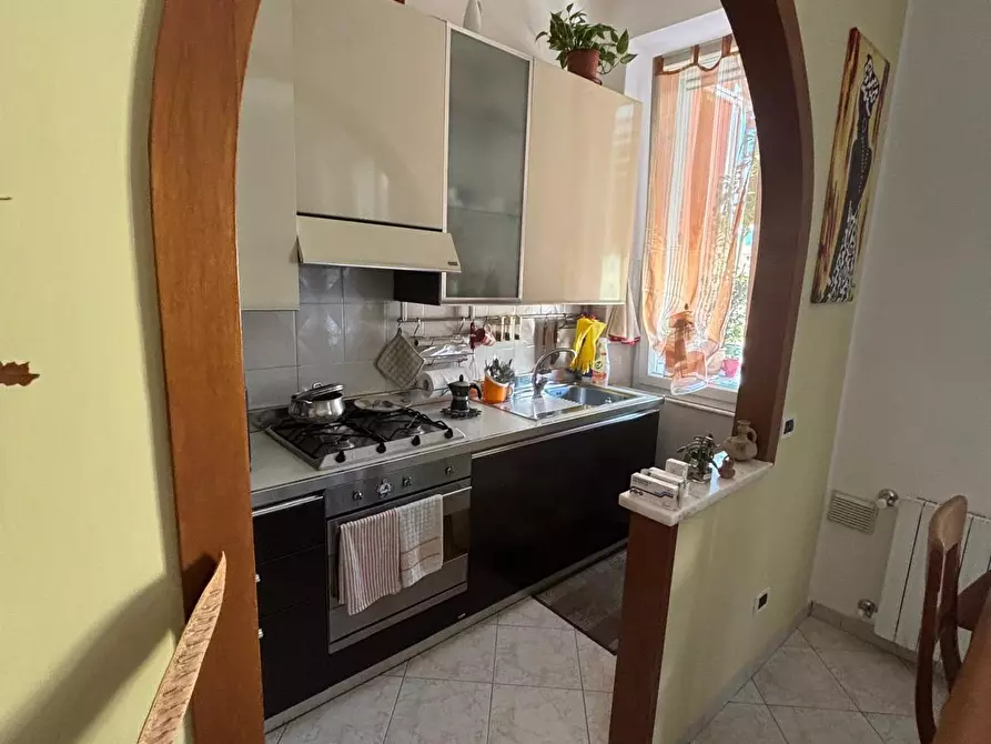 Immagine 9 di Quadrilocale in vendita  a La Spezia