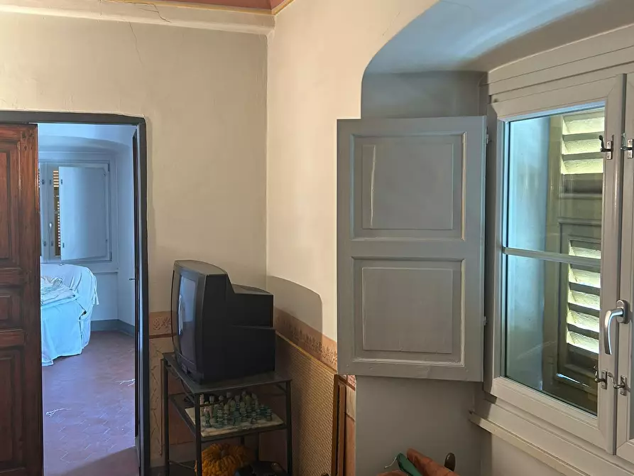 Immagine 17 di Quadrilocale in vendita  a Sarzana