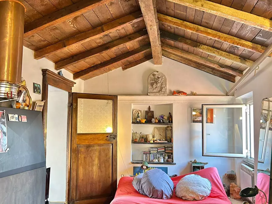 Immagine 2 di Quadrilocale in vendita  a Sarzana