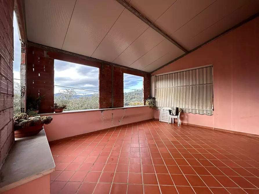 Immagine 21 di Casa bifamiliare in vendita  a Sarzana