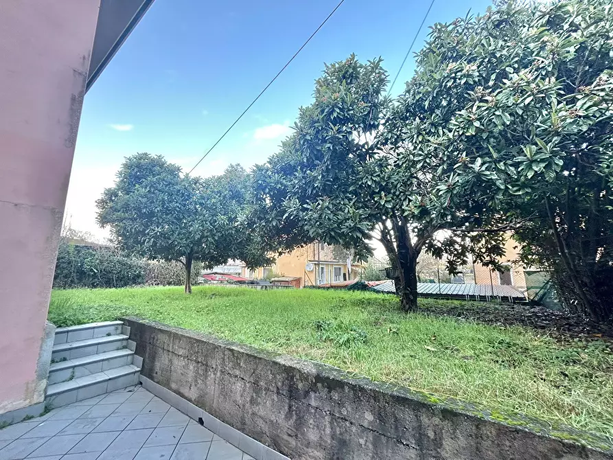 Immagine 3 di Villetta a schiera in vendita  a Ameglia