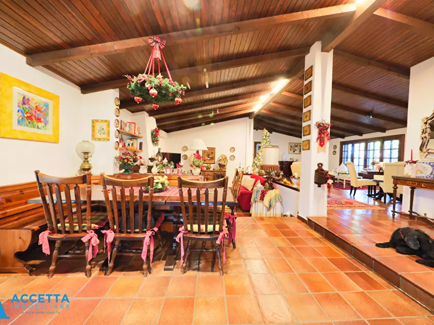 Immagine 8 di Villa in vendita  in Via Trascine 1 a Taranto