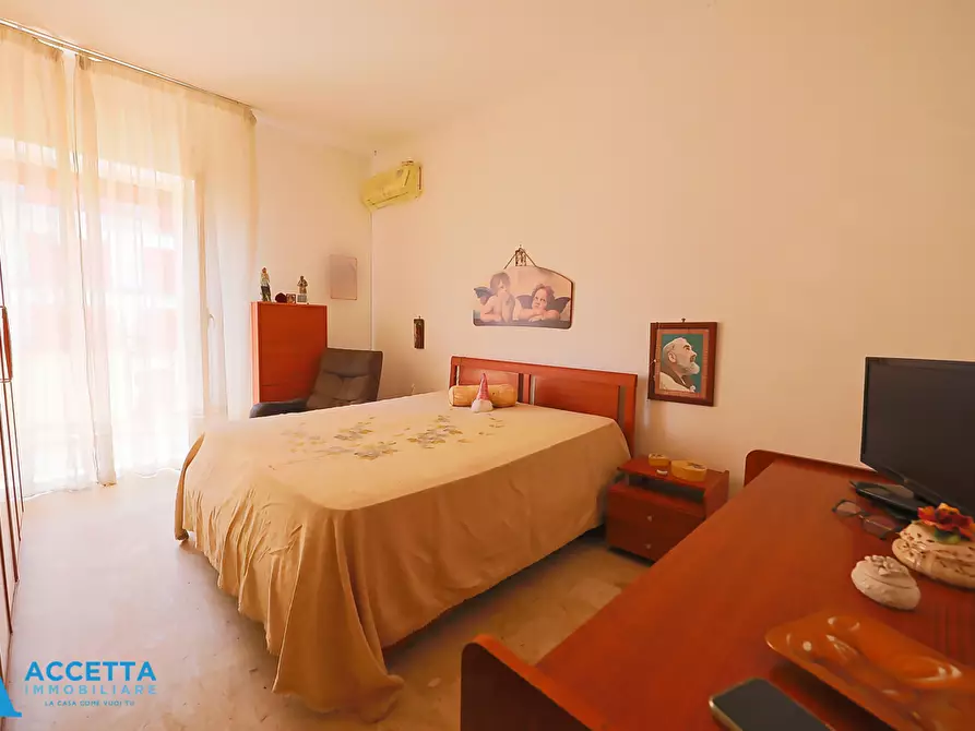 Immagine 20 di Trilocale in vendita  in Viale Liguria 27 a Taranto