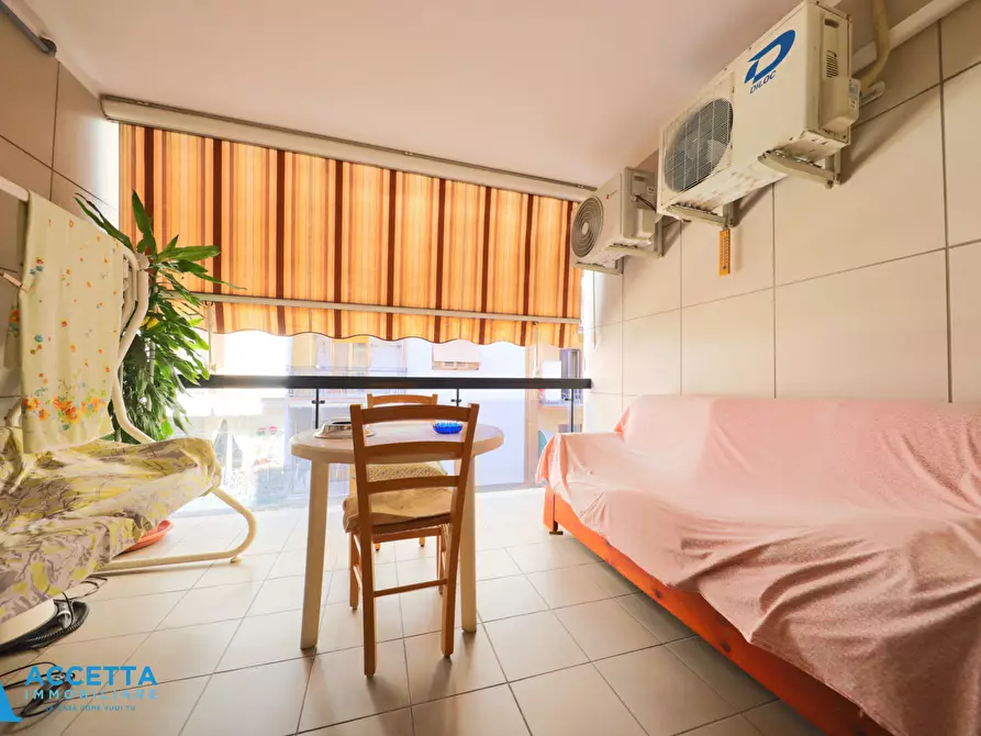 Immagine 9 di Quadrilocale in vendita  in Via Salinella 5 a Taranto