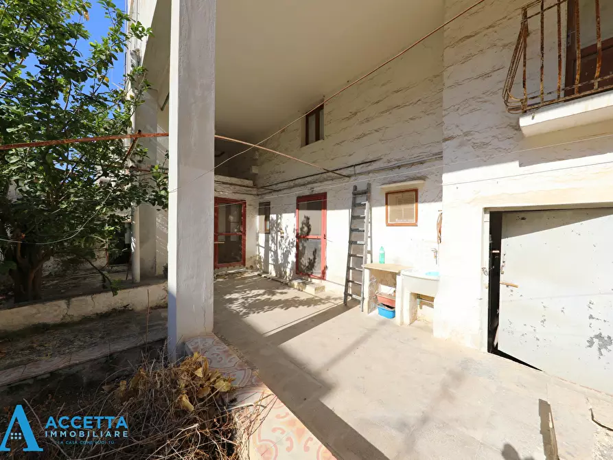 Immagine 27 di Appartamento in vendita  in Via Giuseppe Garibaldi 15 a Taranto