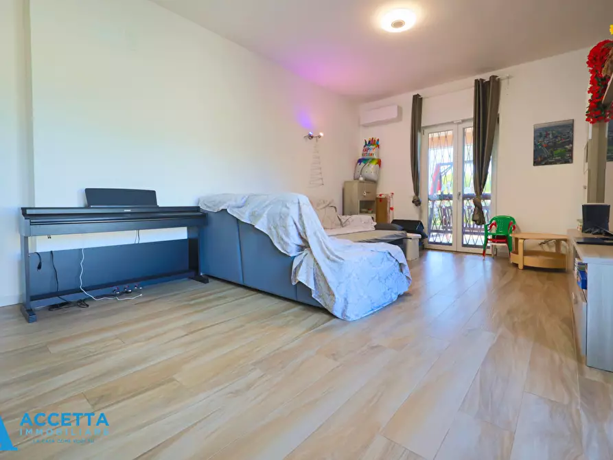 Immagine 4 di Villa in vendita  in Via Lappane a Taranto