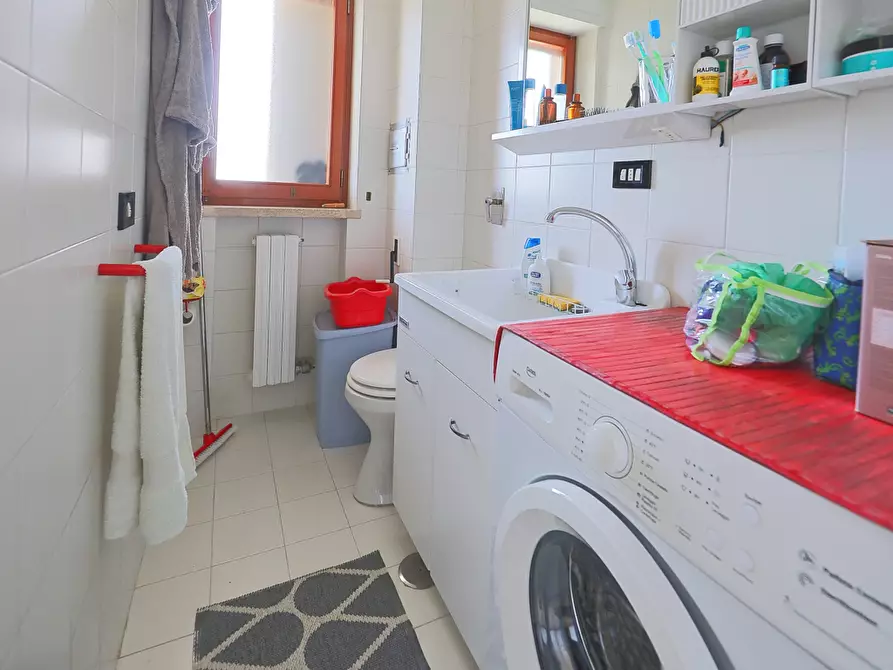Immagine 24 di Trilocale in vendita  in Via Gobetti 8 a Taranto