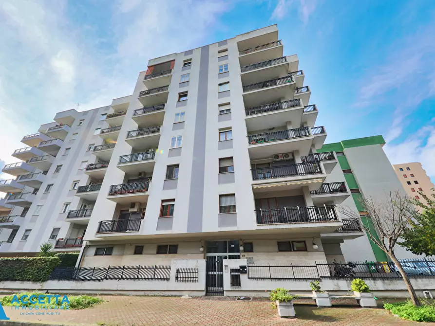 Immagine 2 di Trilocale in vendita  in Corso Italia 370 a Taranto